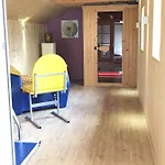 度假居 De Lindenburg Met Prive Hottub, Sunshower, Sauna, Grote Tuin Met Weidezicht En Vrije Ligging, 6-persoons *